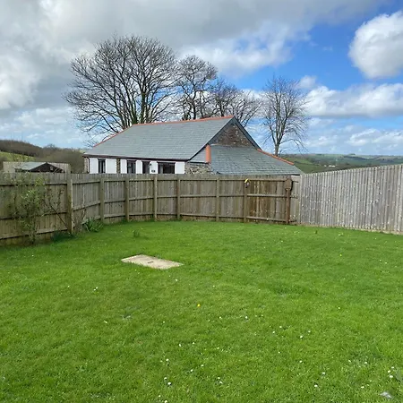 Horseshoe * Looe